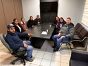 Câmara de Vereadores de Pitanga sedia reunião para fortalecimento da rede de apoio às pessoas com AUTISMO