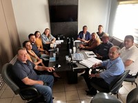 Câmara e Secretaria Municipal de Saúde realizam reunião para esclarecimentos sobre sistemas, atendimentos e gestão dos serviços